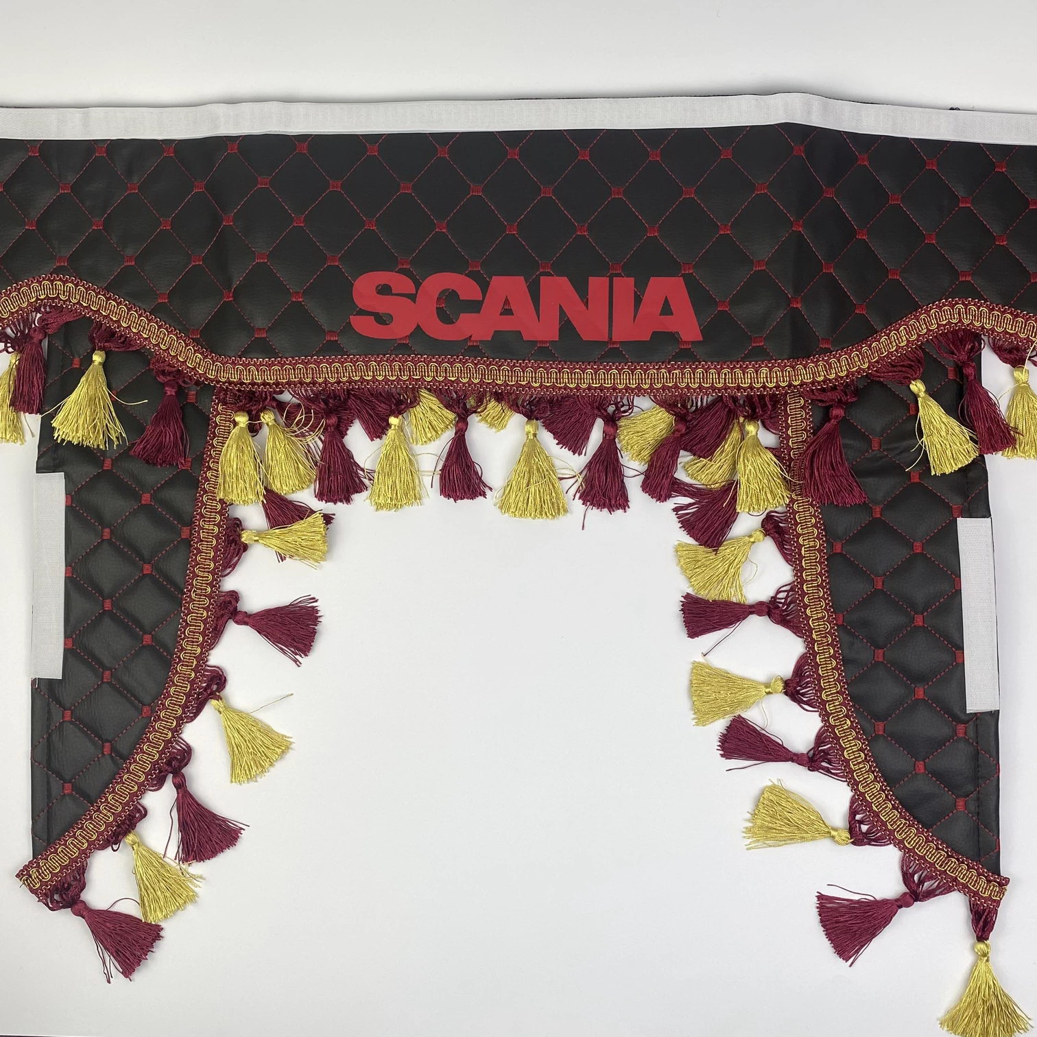 Шторка SCANIA чорна вінілова з уголками, застіжка