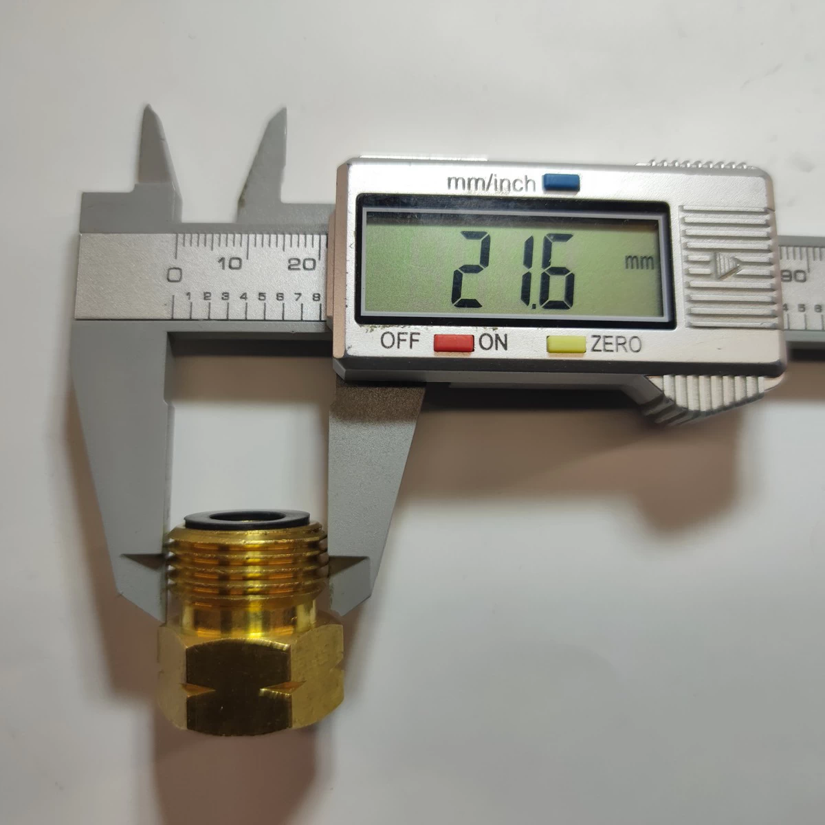 Перехідник заправки газ.балонів G3/8L-M21.8L (Польща, латунь) - Зображення 6