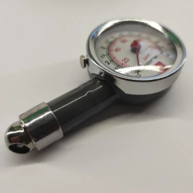 Манометр 7.5 атм металевий в коробці